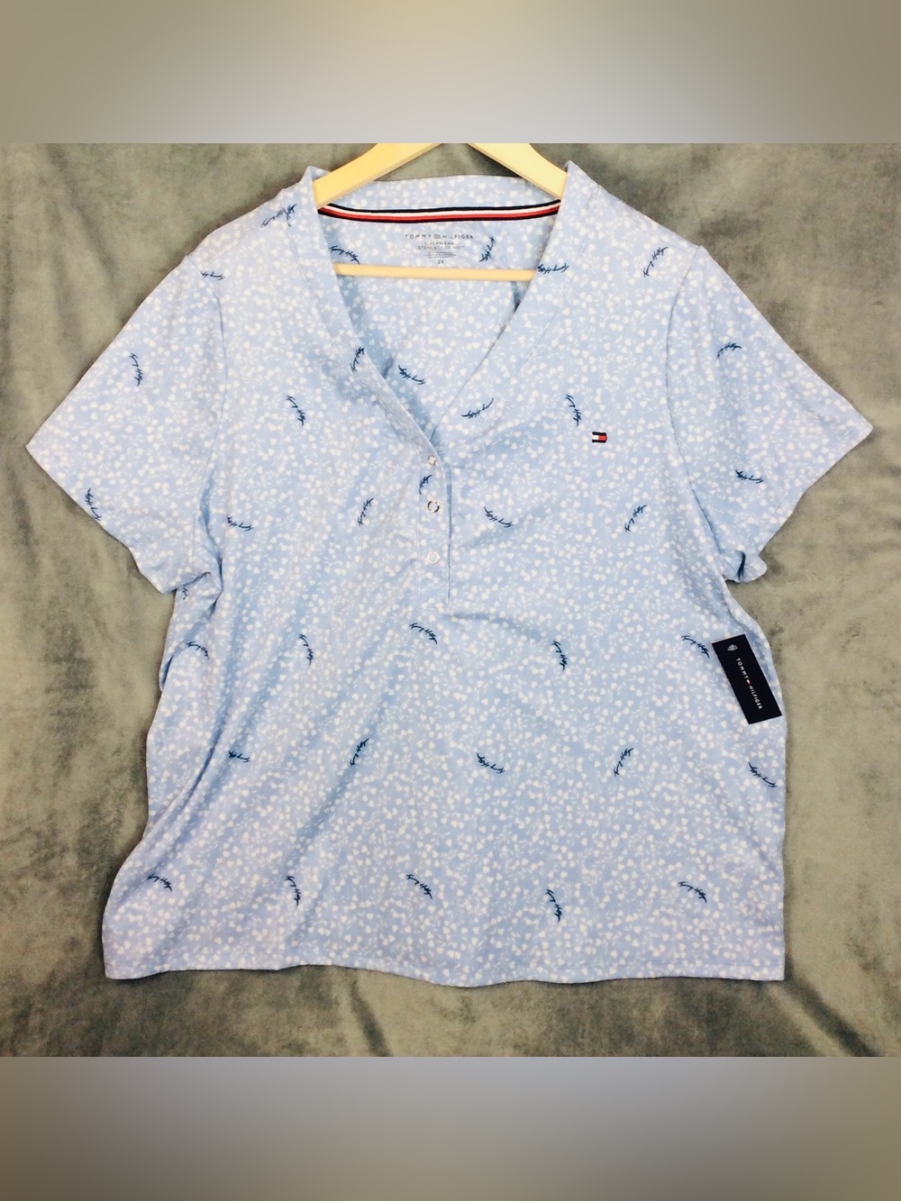 Tommy Hilfiger Light Blue V-Neck Short Sleeve Top with Navy Motif Sleepwear